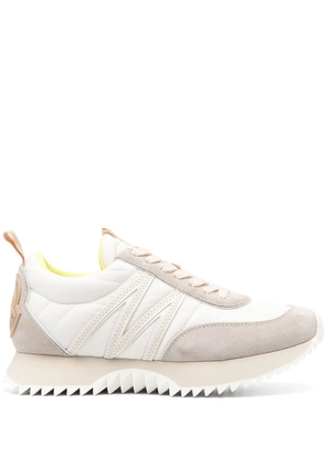 Moncler Pacey panelled sneakers - White