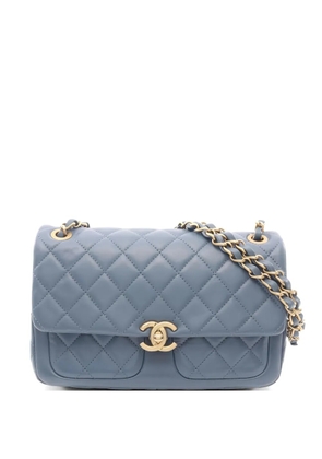 CHANEL Pre-Owned 2021 chain-strap quilted shoulder bag - Blue