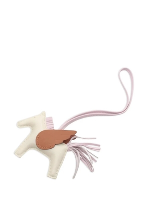 Hermès Pre-Owned 2022 PM Rodeo Pegasus charm - Neutrals