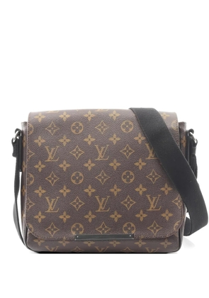 Louis Vuitton Pre-Owned 2013 PM District monogram shoulder bag - Brown