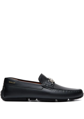 Bally logo-plaque leather loafers - Black