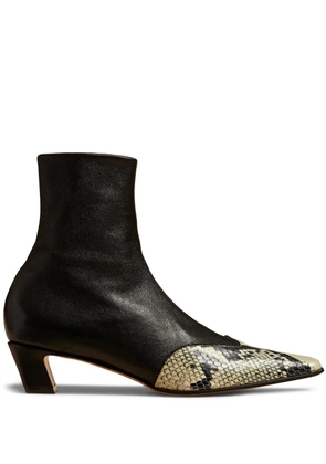 KHAITE The Neveda leather boots - Black