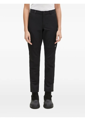 The North Face logo-embroidered trousers - Black