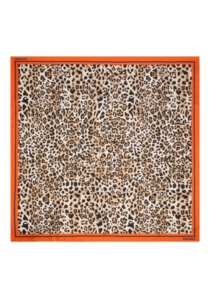 DSQUARED2 Wild2 leopard print scarf - Neutrals