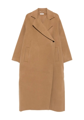 Soft Goat double-breasted patch-pocket coat - Neutrals