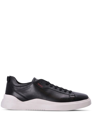 HUGO logo-debossed leather low-top sneakers - Black