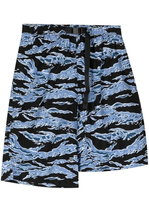 Fumito Ganryu x Phenomenon Graffiti cotton shorts - Blue