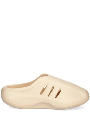 adidas Adifom IIInfinity round-toe slippers - Neutrals
