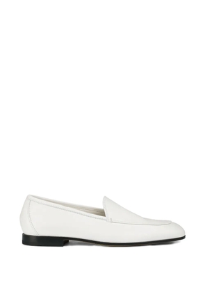 Doucal's leather loafers - White