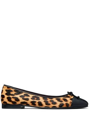 Tory Burch cap-toe ballerina shoes - Neutrals