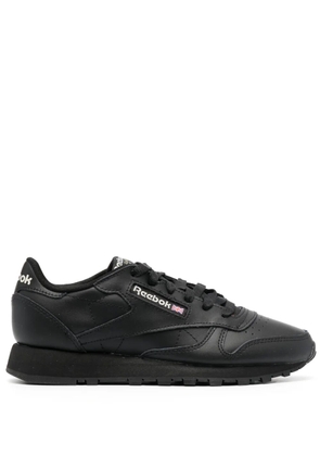 Reebok logo-tag low-top sneakers - Black