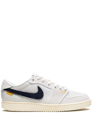 Jordan x Union Ajko Low 'Sail Leather' sneakers - Grey