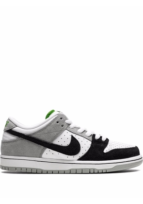 Nike SB Dunk Low Pro 'Chlorophyll' sneakers - Grey