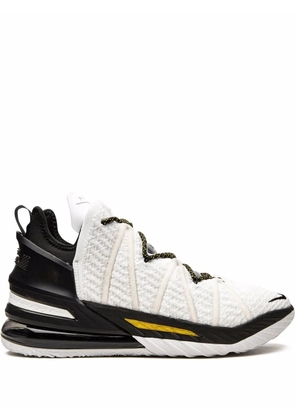 Nike LeBron 18 'Lakers Home' sneakers - White