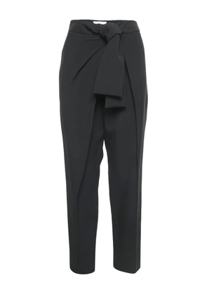 Chloé Pre-Owned 2024 tie-waist trousers - Black