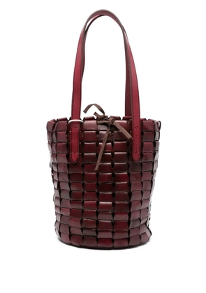 DRAGON DIFFUSION leather-woven bucket bag - Red