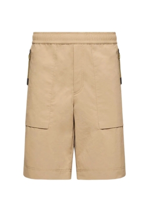 Moncler multiple-pocket shorts - Neutrals