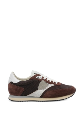 Philippe Model Paris Blville suede patch logo sneakers - Brown