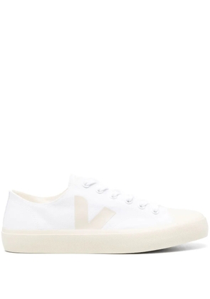 VEJA Wata II Pierre canvas sneakers - White