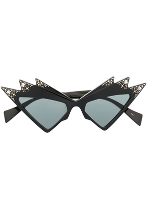 Gucci Eyewear cat-eye flared sunglasses - Black