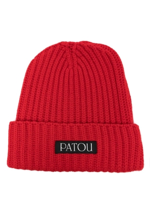Patou logo-patch ribbed beanie - Red