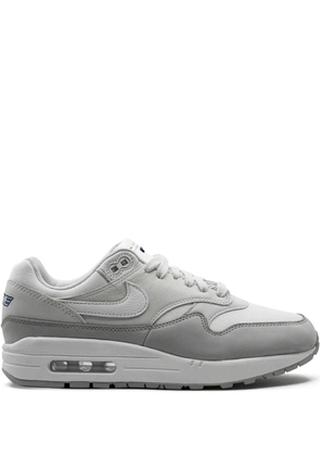 Nike Air Max 1 '87 LX 'Light Smoke Grey' sneakers