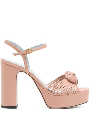 Valentino Garavani Royal heart platform sandals - Pink