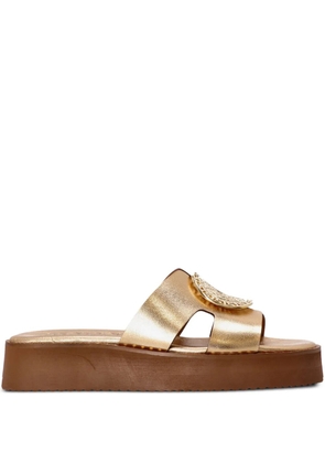 Kotris Sandals metallic-embellished platform sandals - Gold