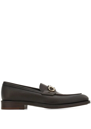 Ferragamo Gancini-plaque loafers - Brown