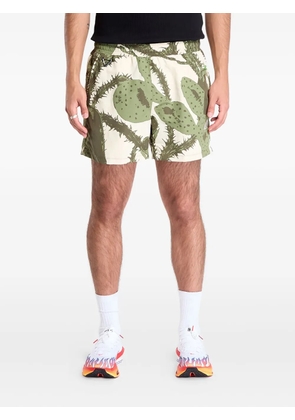 Nike cactus-print shorts - Neutrals