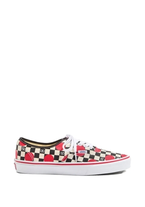 Vans vlogo checkerboard print sneakers - White