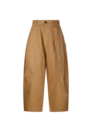 INTO THE EAST pleated trousers - Neutrals