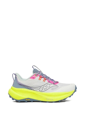 Saucony Xodus Ultra 4 lace-up sneakers - White