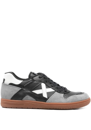 Munich cross panelled trainers - Black