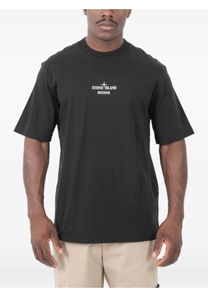 Stone Island logo-print T-shirt - Black