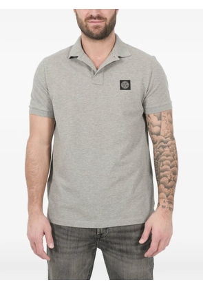 Stone Island logo-patch polo shirt - Grey