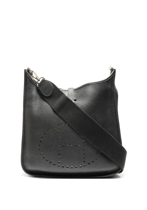 Hermès Pre-Owned 2015 perforated leather shoulder bag - Black