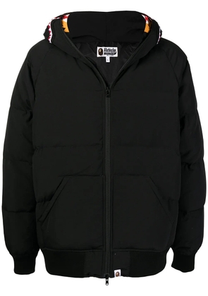 A BATHING APE® printed-hood puffer jacket - Black