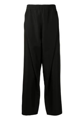 Yoshiokubo pleat-detailed straight-leg trousers - Black