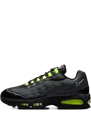 Nike Air Max 95 Atmos Harajuku lace-up sneakers - Black