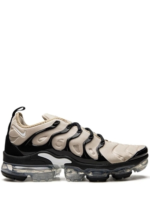 Nike Air Vapormax Plus sneakers - Neutrals