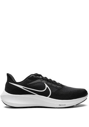 Nike Air Zoom Pegasus 39 'Black/White' sneakers