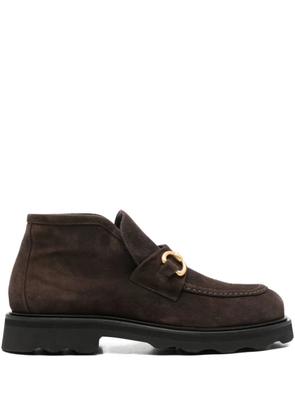 Pomme D´Or chain-embellished suede ankle boots - Brown