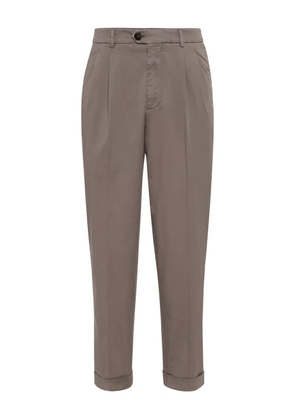 Brunello Cucinelli pleated cotton-blend trousers - Brown