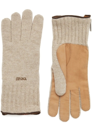 Zegna logo-embroidered cashmere gloves - Neutrals