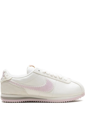 Nike Cortez 'Valentine's Day - 2025' sneakers - White