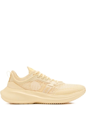 APL: ATHLETIC PROPULSION LABS mesh-panelled lace-up sneakers - Yellow