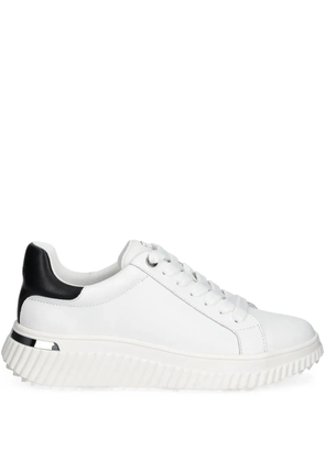 DKNY logo-lettering sneakers - White