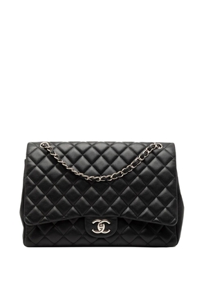 CHANEL Pre-Owned 2010-2011 Maxi Classic Caviar Double Flap shoulder bag - Black