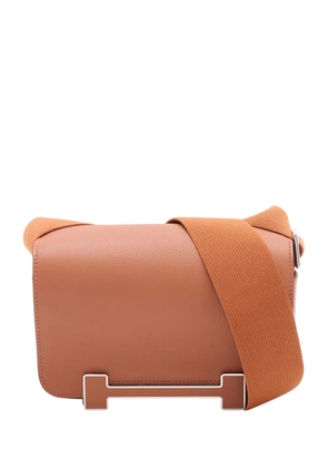 Hermès Pre-Owned 2025 Evercolor Geta crossbody bag - Brown